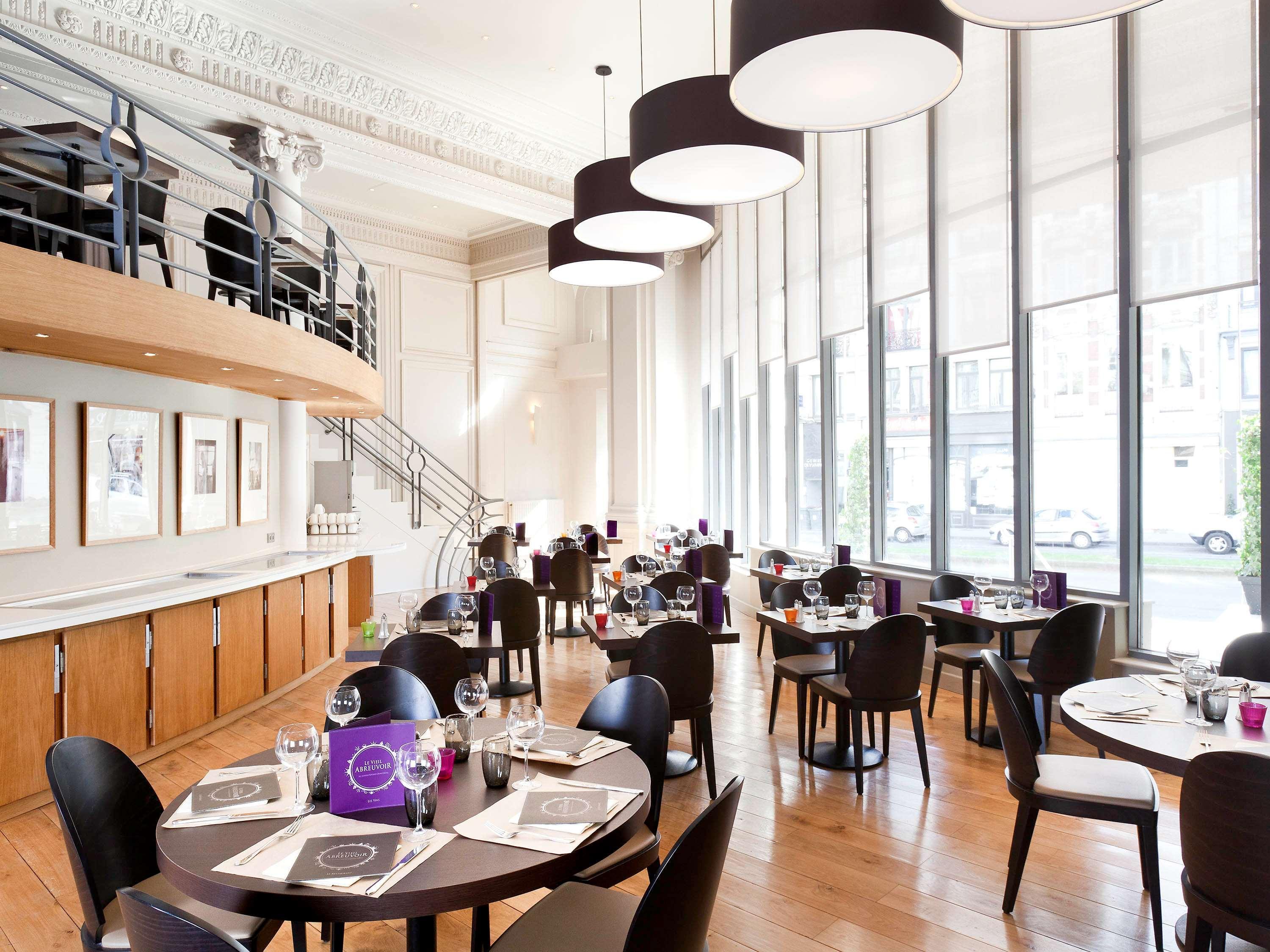 Mercure Lille Roubaix Grand Hotel Exterior photo